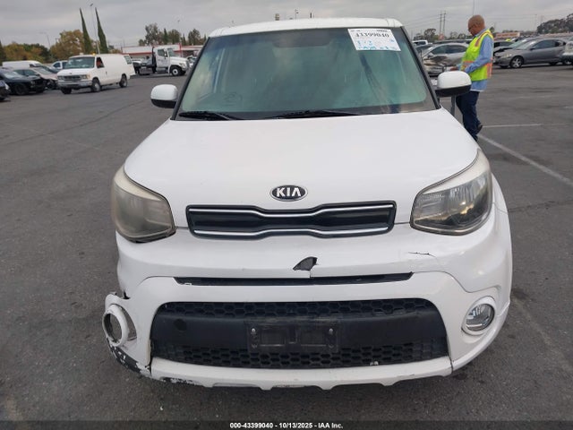 Продаж на аукціоні авто 2017 Kia Soul +, vin: KNDJP3A53H7464415, номер лоту: 43399040