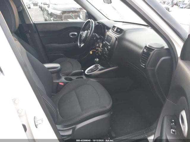 Продаж на аукціоні авто 2017 Kia Soul +, vin: KNDJP3A53H7464415, номер лоту: 43399040