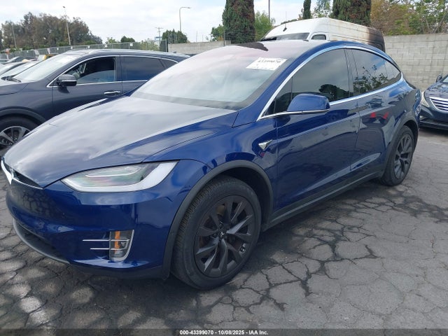 2017 TESLA MODEL X 5YJXCAE27HF079573 Photo 1