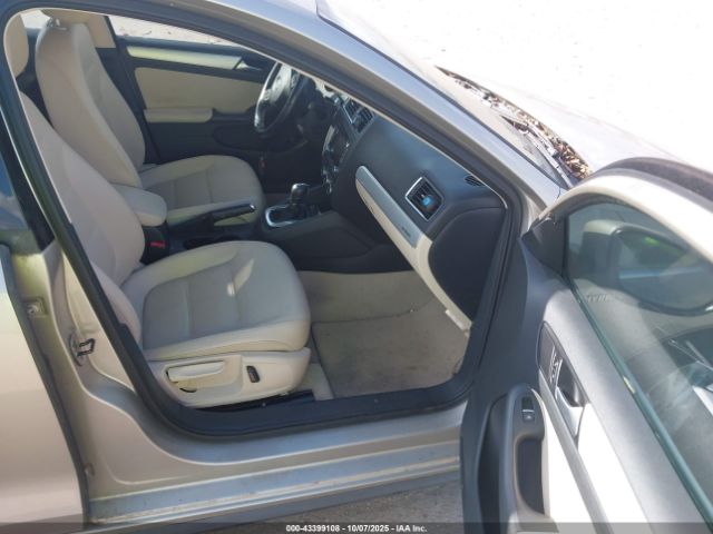 2014 VOLKSWAGEN JETTA HYBRID 3VW637AJ1EM213607 Photo 4