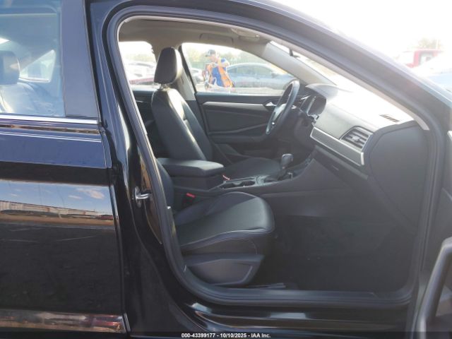 2019 VOLKSWAGEN JETTA 3VWC57BU7KM127770 Photo 4