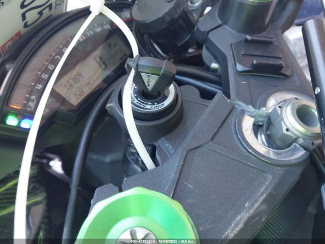 2016 KAWASAKI ZX1000 JKAZXCR13GA001089 Photo 10