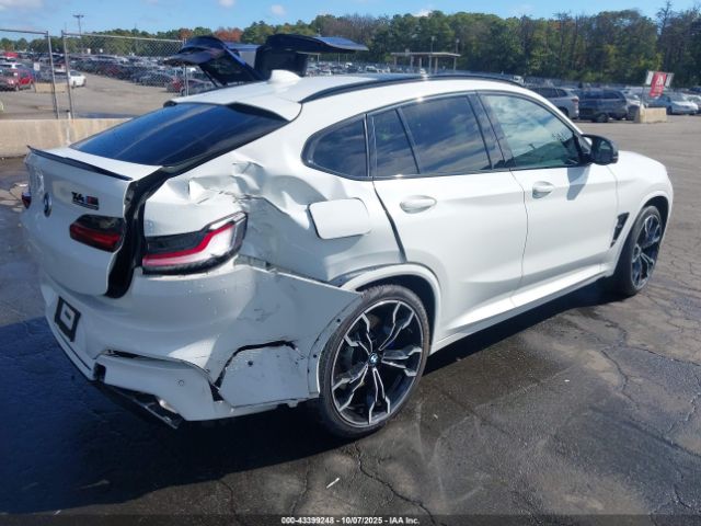 2021 BMW X4 M 5YMUJ0C01M9G88631 Photo 3