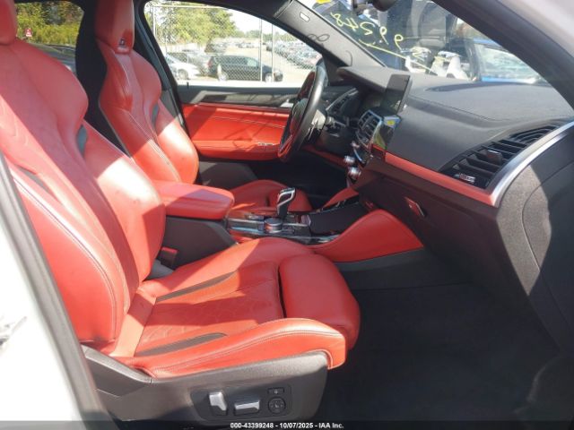2021 BMW X4 M 5YMUJ0C01M9G88631 Photo 4