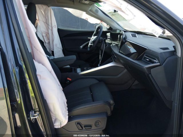 2025 AUDI Q5 WA12AAGU6S2020551 Photo 4