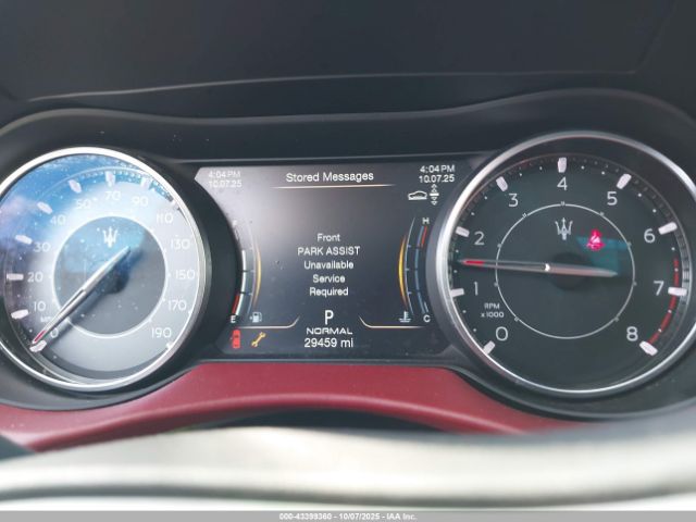 2022 MASERATI LEVANTE ZN661XUA1NX393801 Photo 6