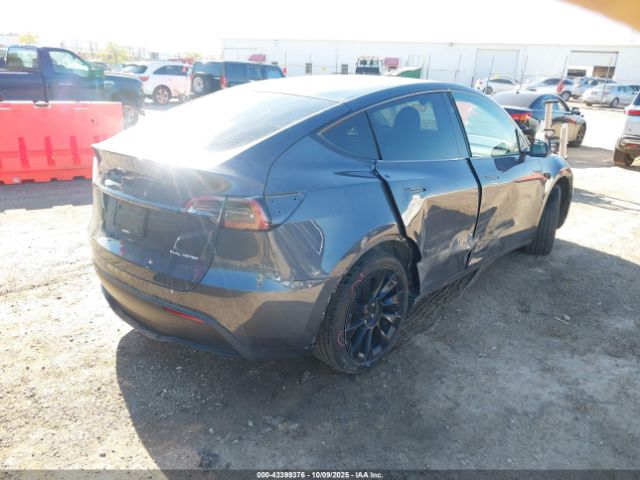 2023 TESLA MODEL Y 7SAYGAEE3PF807541 Photo 3