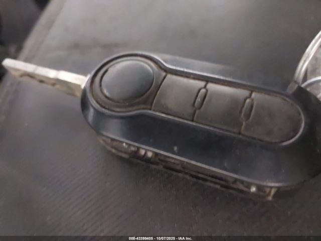 2017 RAM PROMASTER 2500 3C6TRVDG2HE510397 Photo 10