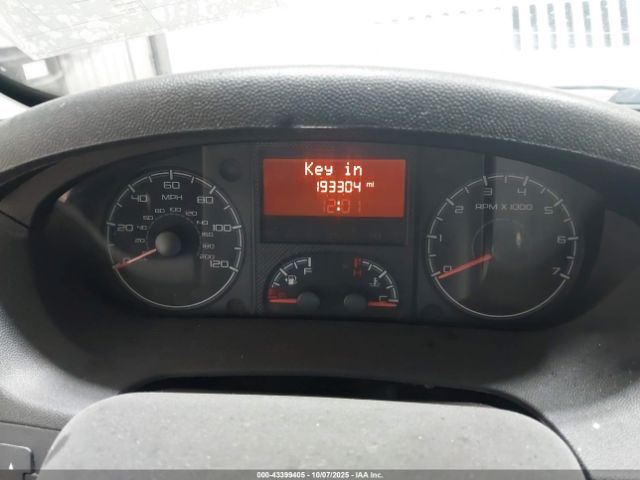 2017 RAM PROMASTER 2500 3C6TRVDG2HE510397 Photo 6