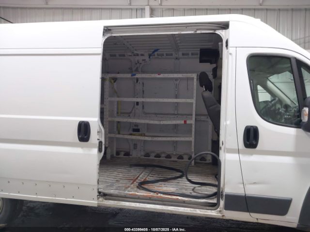 2017 RAM PROMASTER 2500 3C6TRVDG2HE510397 Photo 7