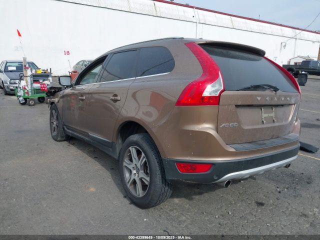 2012 VOLVO XC60 YV4902DZ2C2320695 Photo 2