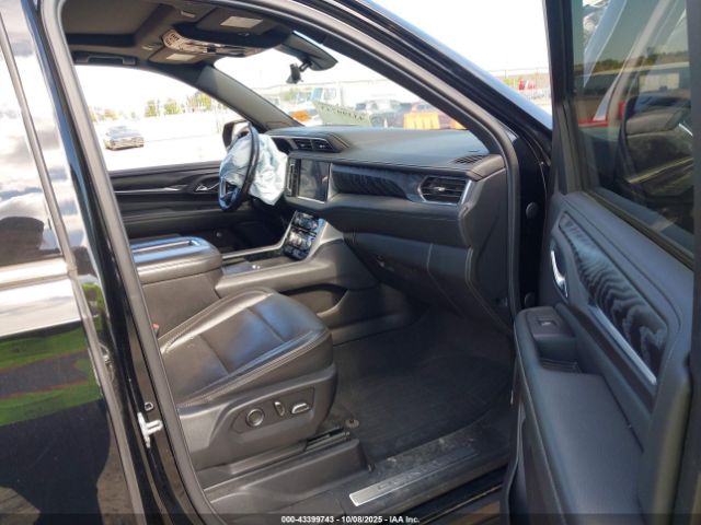 2021 GMC YUKON XL 1GKS2JKLXMR134567 Photo 4