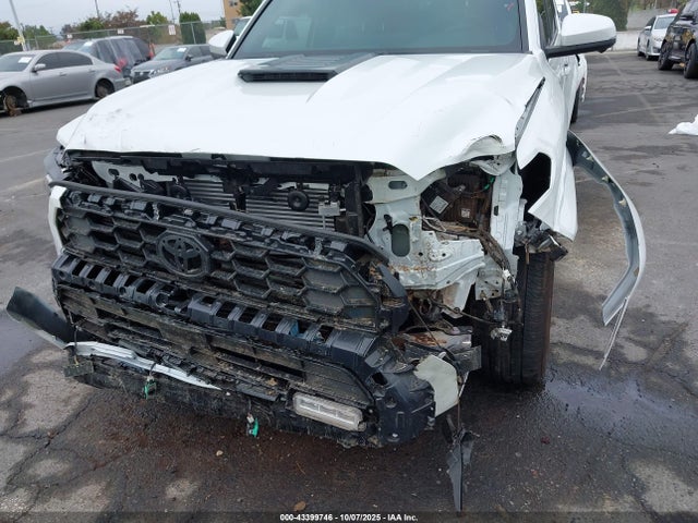 Toyota 4runner Trd Sport Premium 2025 JTEVA5BR4S5001374 Image 6