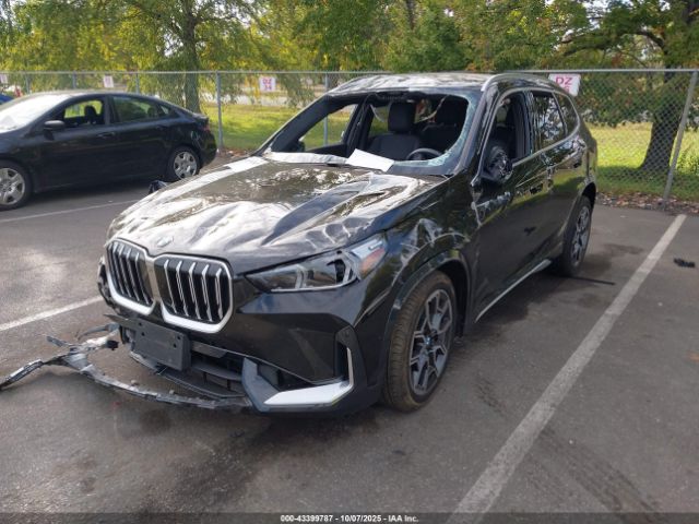 2024 BMW X1 WBX73EF07R5Y42167 Photo 1