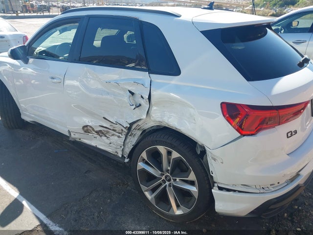 2021 AUDI Q3 WA1DECF36M1069033 Photo 5