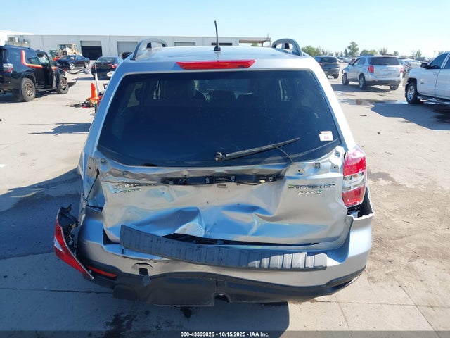 2015 Subaru Forester 2.5i Premium მანქანა იყიდება აუქციონზე, vin: JF2SJADC6FH490696, აუქციონის ნომერი: 43399826