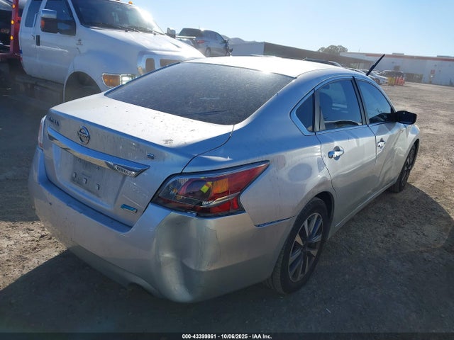 Nissan 2014 2014 1N4AL3AP1EC203984 Image 4