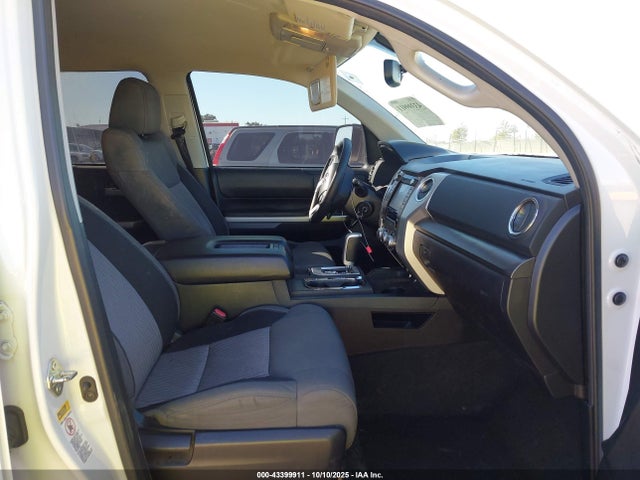 5TFEY5F13EX171285 Toyota Tundra