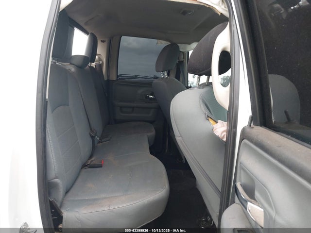1C6RR6GT9HS682979 RAM 1500 Slt 4x2 6&#039;4 Box