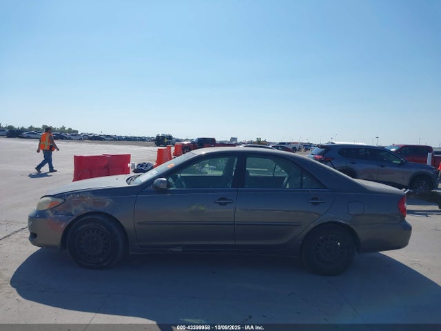 2002 Toyota Camry Le მანქანა იყიდება აუქციონზე, vin: JTDBE32KX20119378, აუქციონის ნომერი: 43399958