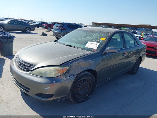 2002 Toyota Camry Le მანქანა იყიდება აუქციონზე, vin: JTDBE32KX20119378, აუქციონის ნომერი: 43399958