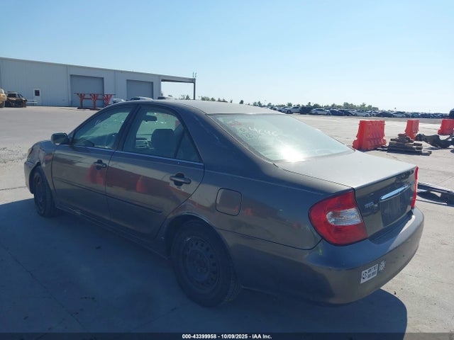 2002 Toyota Camry Le მანქანა იყიდება აუქციონზე, vin: JTDBE32KX20119378, აუქციონის ნომერი: 43399958