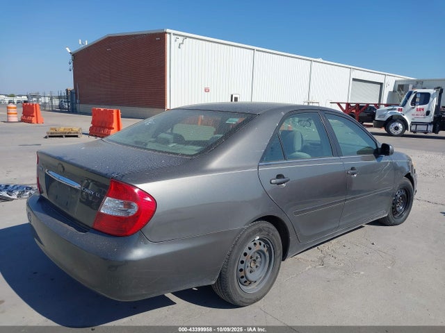 2002 Toyota Camry Le მანქანა იყიდება აუქციონზე, vin: JTDBE32KX20119378, აუქციონის ნომერი: 43399958
