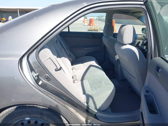 2002 Toyota Camry Le მანქანა იყიდება აუქციონზე, vin: JTDBE32KX20119378, აუქციონის ნომერი: 43399958