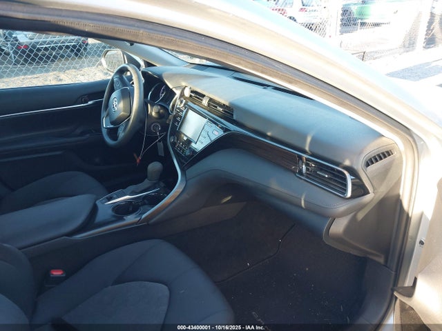 Toyota Camry Le Awd 2020 4T1C11BK7LU004084 Image 5