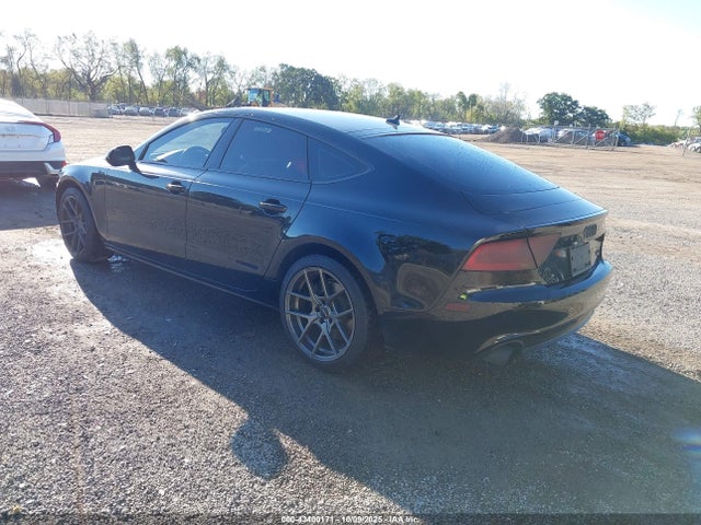 2012 AUDI A7 WAUYGAFC5CN096086 Photo 2