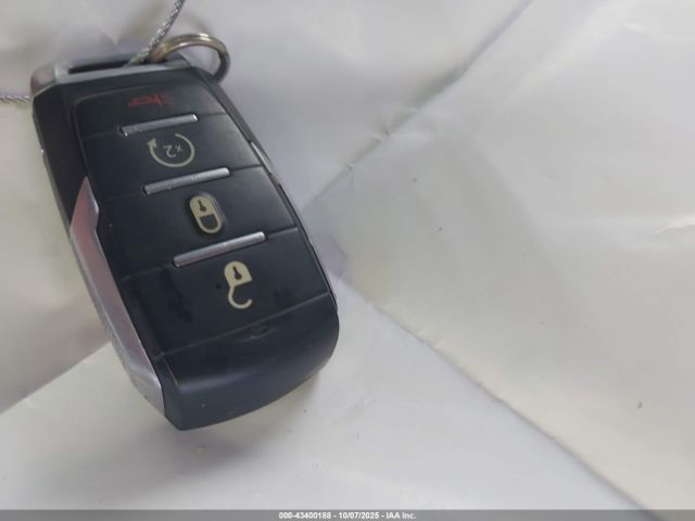 2019 RAM 1500 1C6SRFMT3KN708276 Photo 10