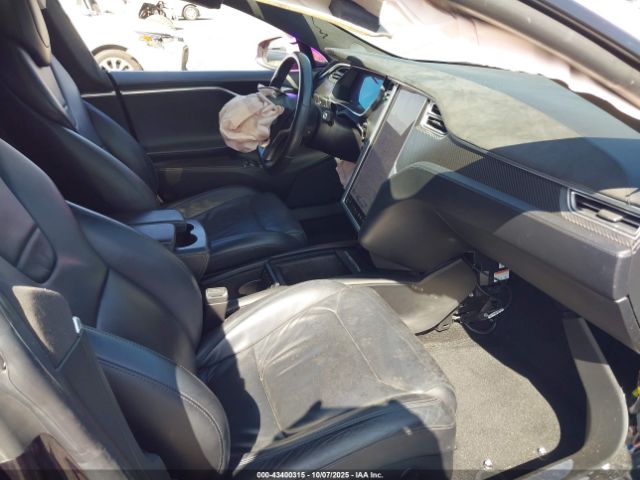 2017 TESLA MODEL S 5YJSA1E43HF186105 Photo 4