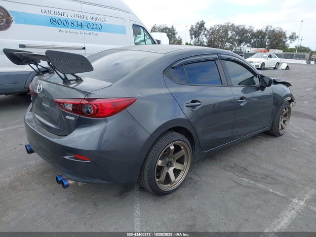 JM1BM1T74E1147645 Mazda pe