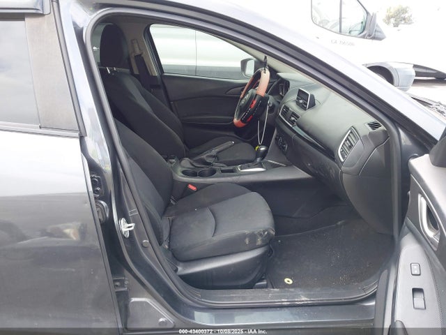 JM1BM1T74E1147645 Mazda pe