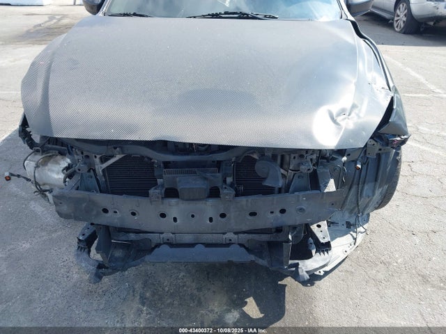 JM1BM1T74E1147645 Mazda pe