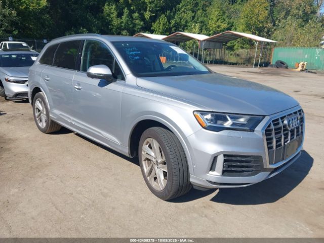 2021 AUDI Q7 WA1LXAF7XMD038105