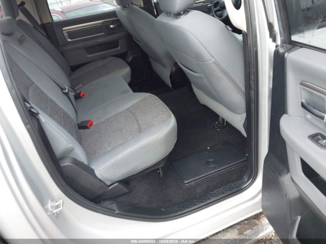 2016 RAM 1500 1C6RR7LG1GS407880 Photo 7