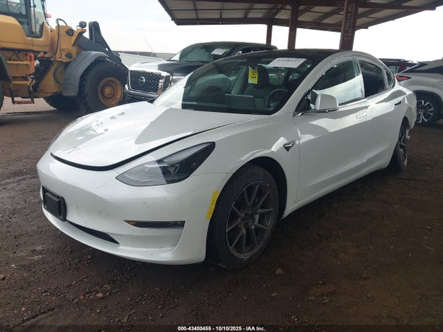 2019 TESLA MODEL 3 5YJ3E1EB7KF493405 Photo 1