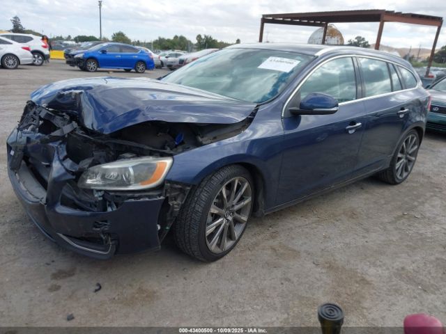 2015 VOLVO V60 YV140MEMXF1219176 Photo 1