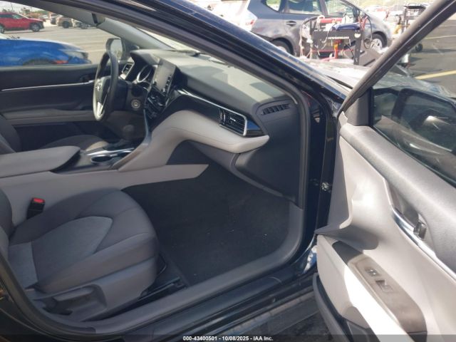 2021 TOYOTA CAMRY 4T1C11AKXMU412582 Photo 4