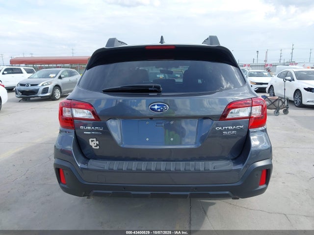 Subaru Outback 3.6r Limited 2018 4S4BSENC6J3256593 Image 17