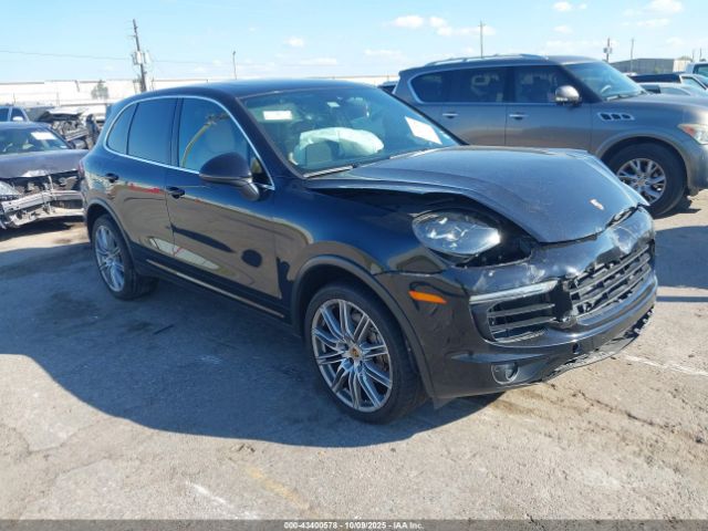 2015 PORSCHE CAYENNE WP1AB2A21FLA60112