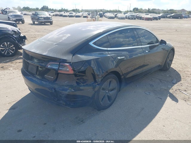 2018 TESLA MODEL 3 5YJ3E1EB6JF178836 Photo 3