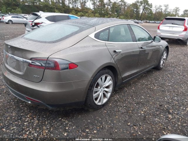 2016 TESLA MODEL S 5YJSA1E27GF128933 Photo 3