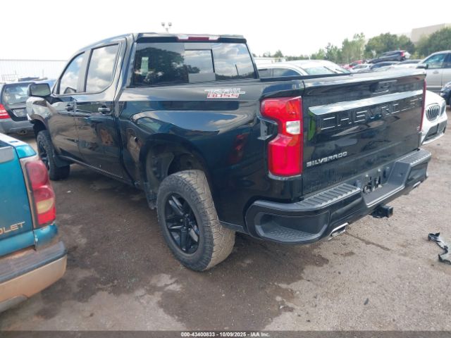 2022 CHEVROLET SILVERADO 1500 3GCUDFED1NG528332 Photo 2