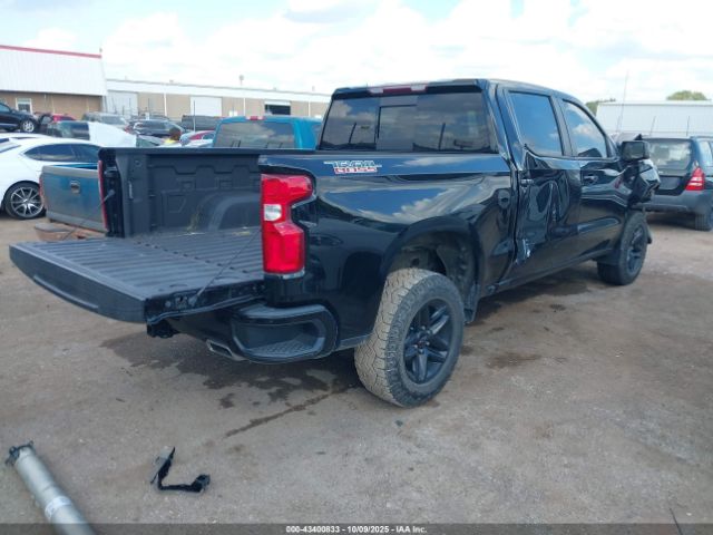 2022 CHEVROLET SILVERADO 1500 3GCUDFED1NG528332 Photo 3