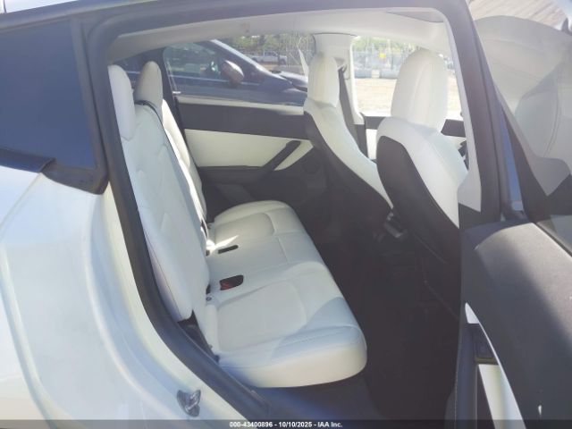 2021 TESLA MODEL Y 5YJYGDEF8MF209383 Photo 7