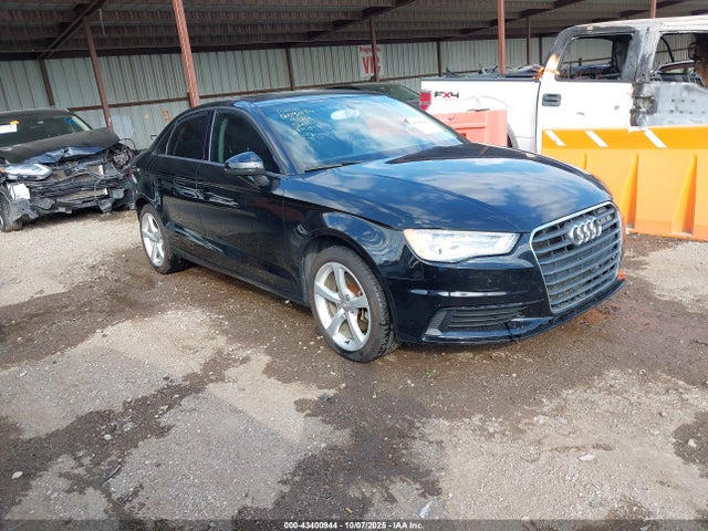 2015 AUDI A3 WAUACGFFXF1008557 Photo 0