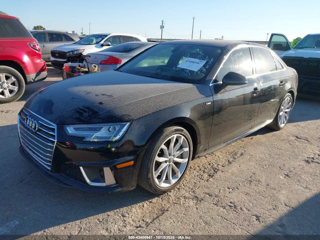 2019 AUDI A4 WAUENAF49KA039641 Photo 1