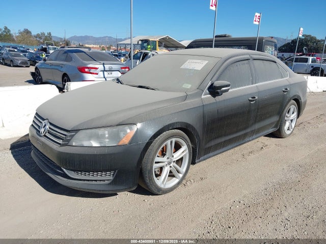 Volkswagen Passat 2014 1VWBS7A30EC105855 Image 13